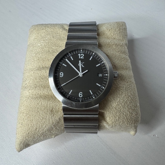 Calvin Klein Stainless steel watch with a black analog dial classic - Picture 3 of 7
